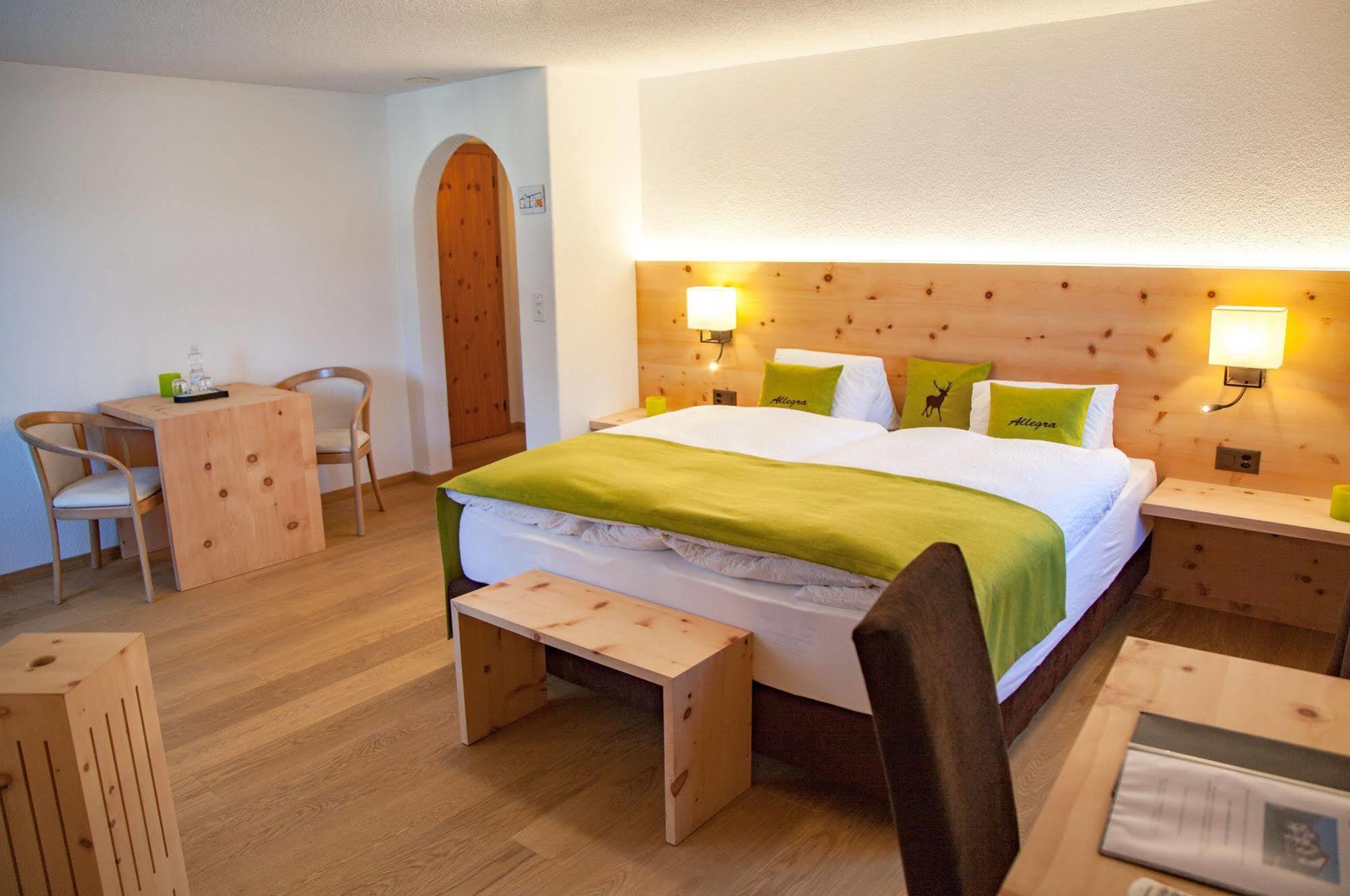 Wellnesshotel Liun B&B Müstair Eksteriør billede